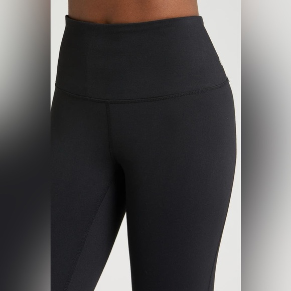 Zella Live In High Waist Leggings In Black – Size M – NWT - Picture 5 of 12